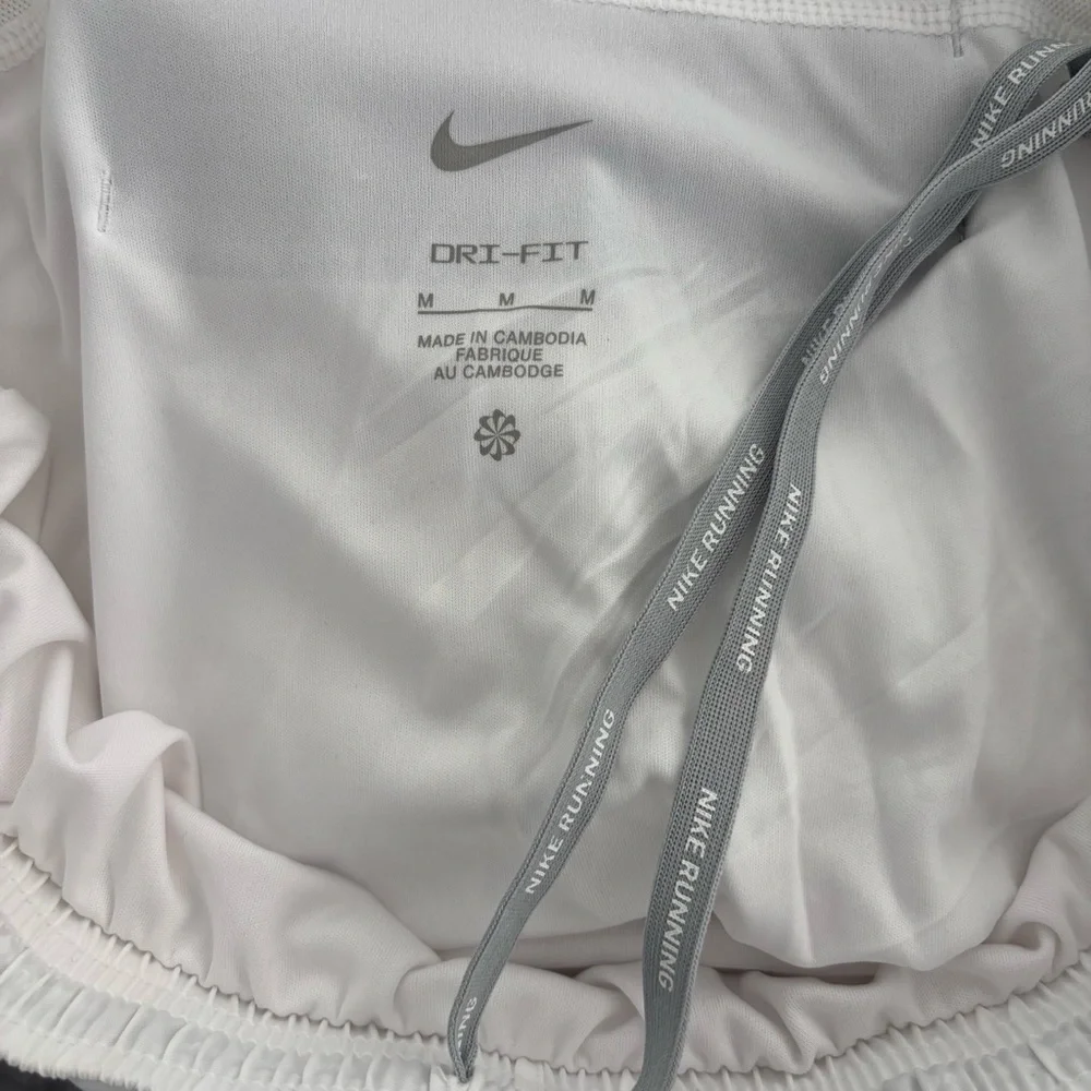 NWT Nike Dri-Fit Tempo Running White Drawstring Swoosh Lined Logo Shorts